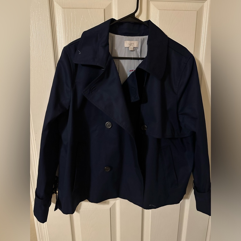 Cropped trench coat LOFT by Ann Taylor